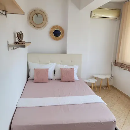 Apartment Cuibusor De Vara *